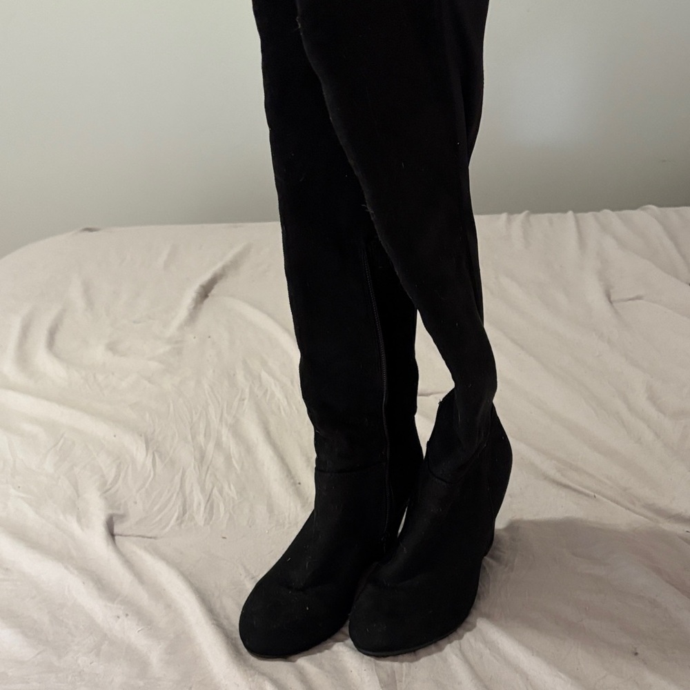 Women’s Black Knee-High Wedge Boots - Picture 2 of 4